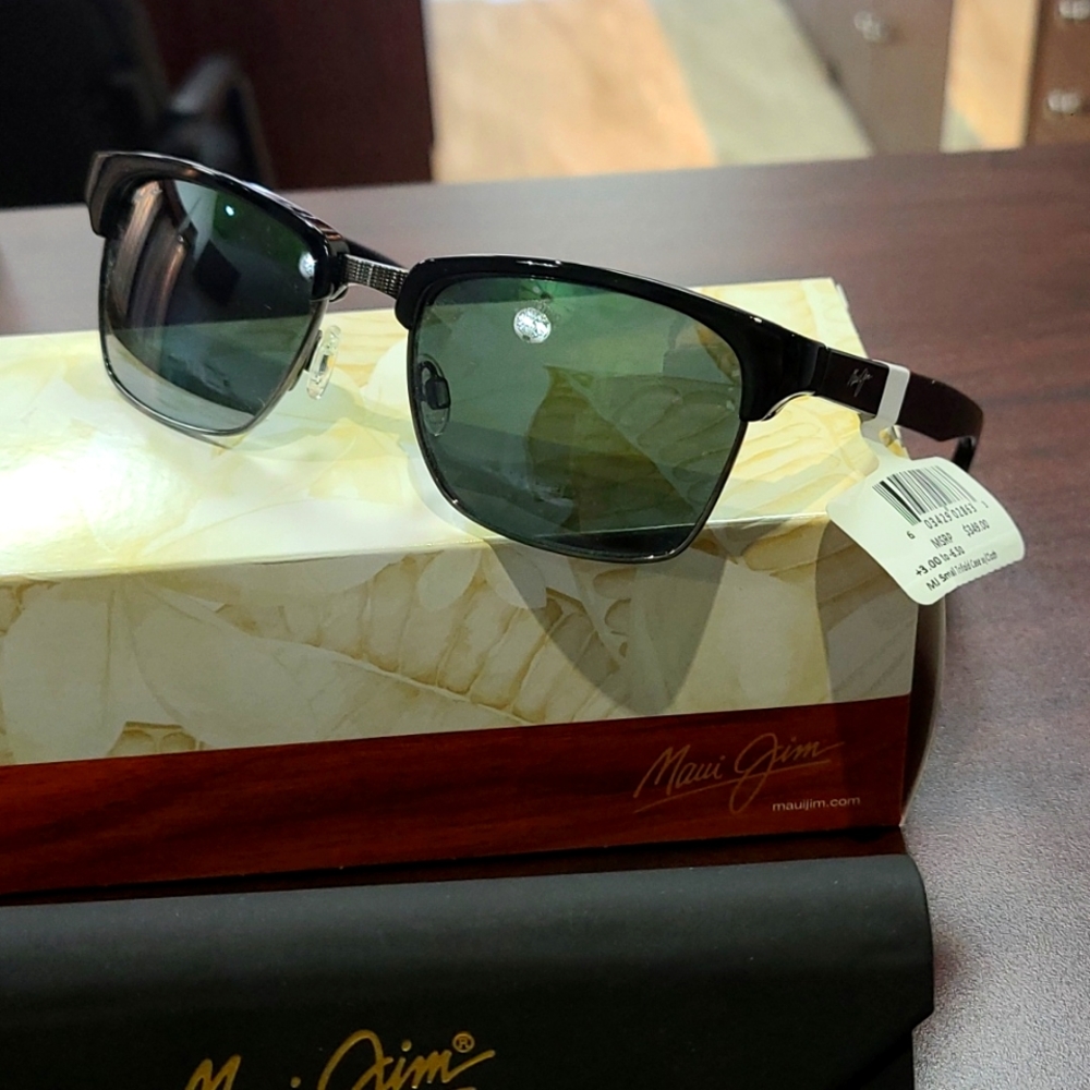 New Maui Jim kawika- Blk polarized sunglasses.